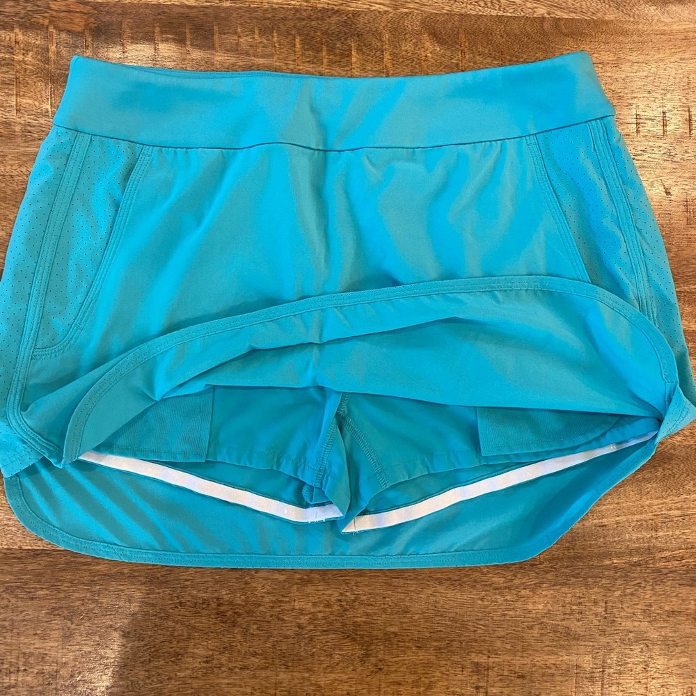 Vineyard Vine Athletic Skort - image 5